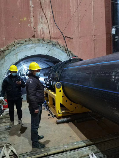 Máquina de soldadura a tope (Soldadura de tubos de plástico 1000mm-1400mm)